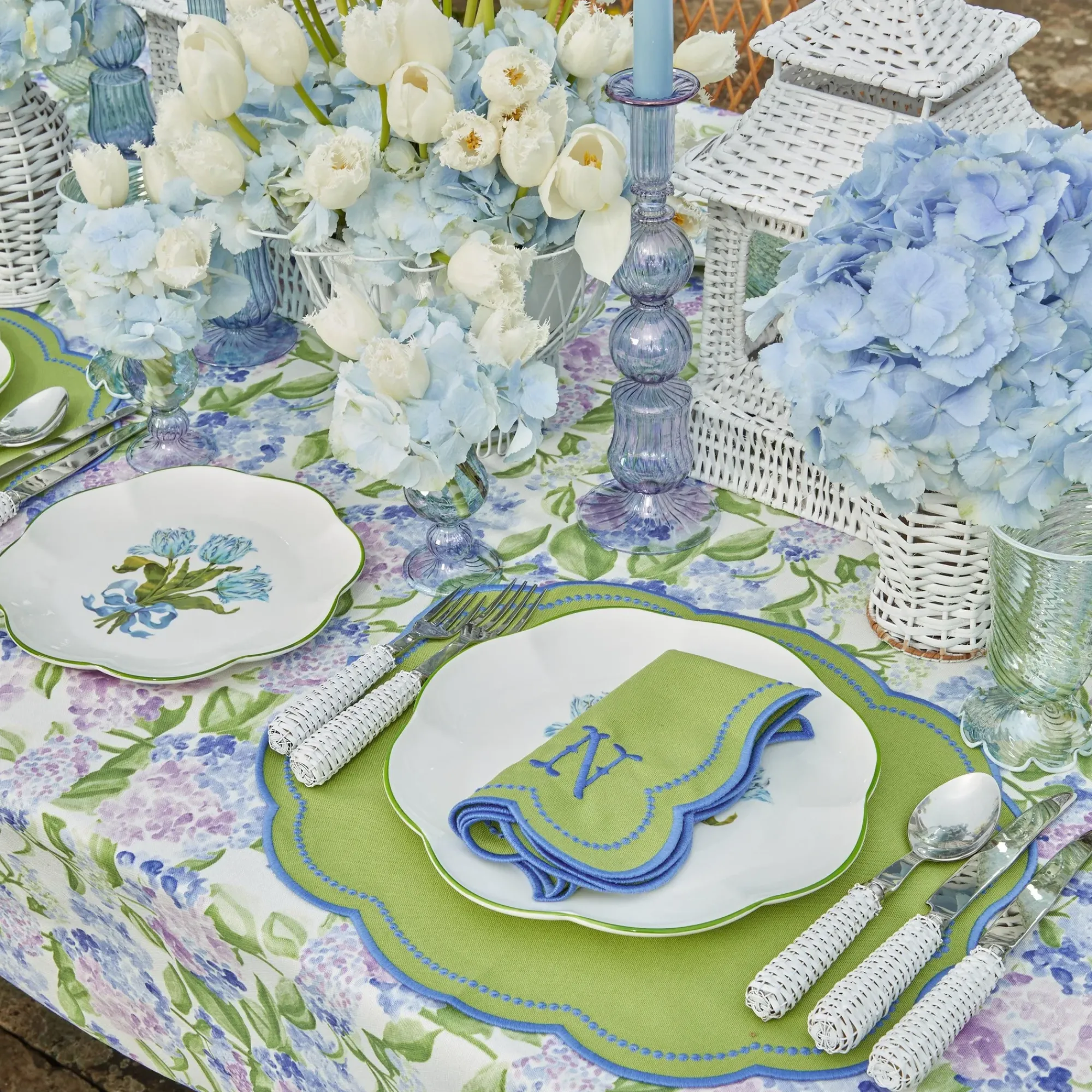 Blue Tulip Dinner & Starter Plates (Set Of 8)|Mrs. Alice Sale