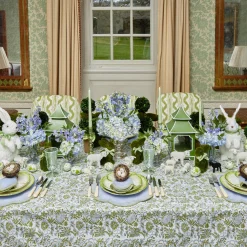 Capri Lettuce Dinner Plate|Mrs. Alice Hot