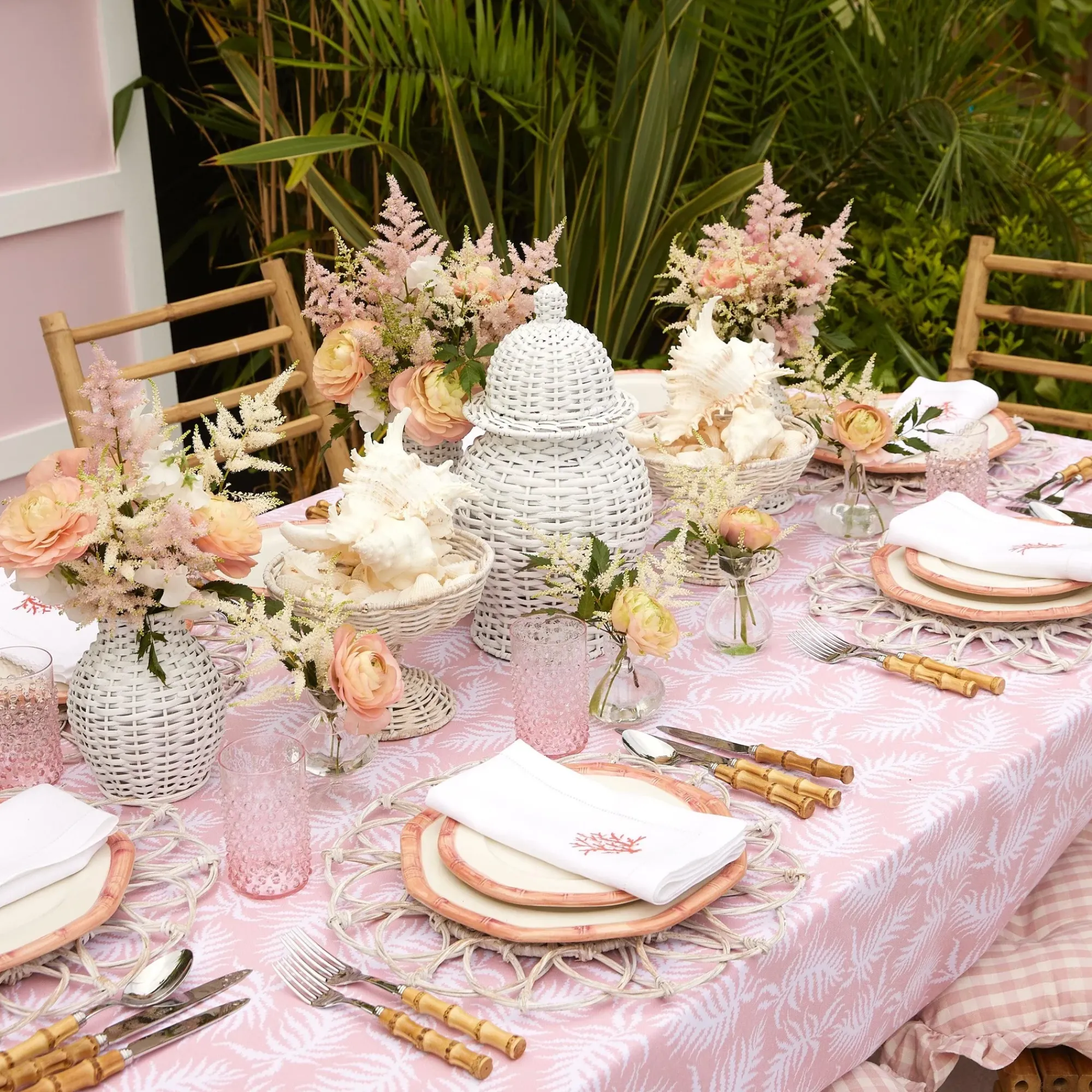 Coral Linen Napkins (Set Of 4)|Mrs. Alice Discount