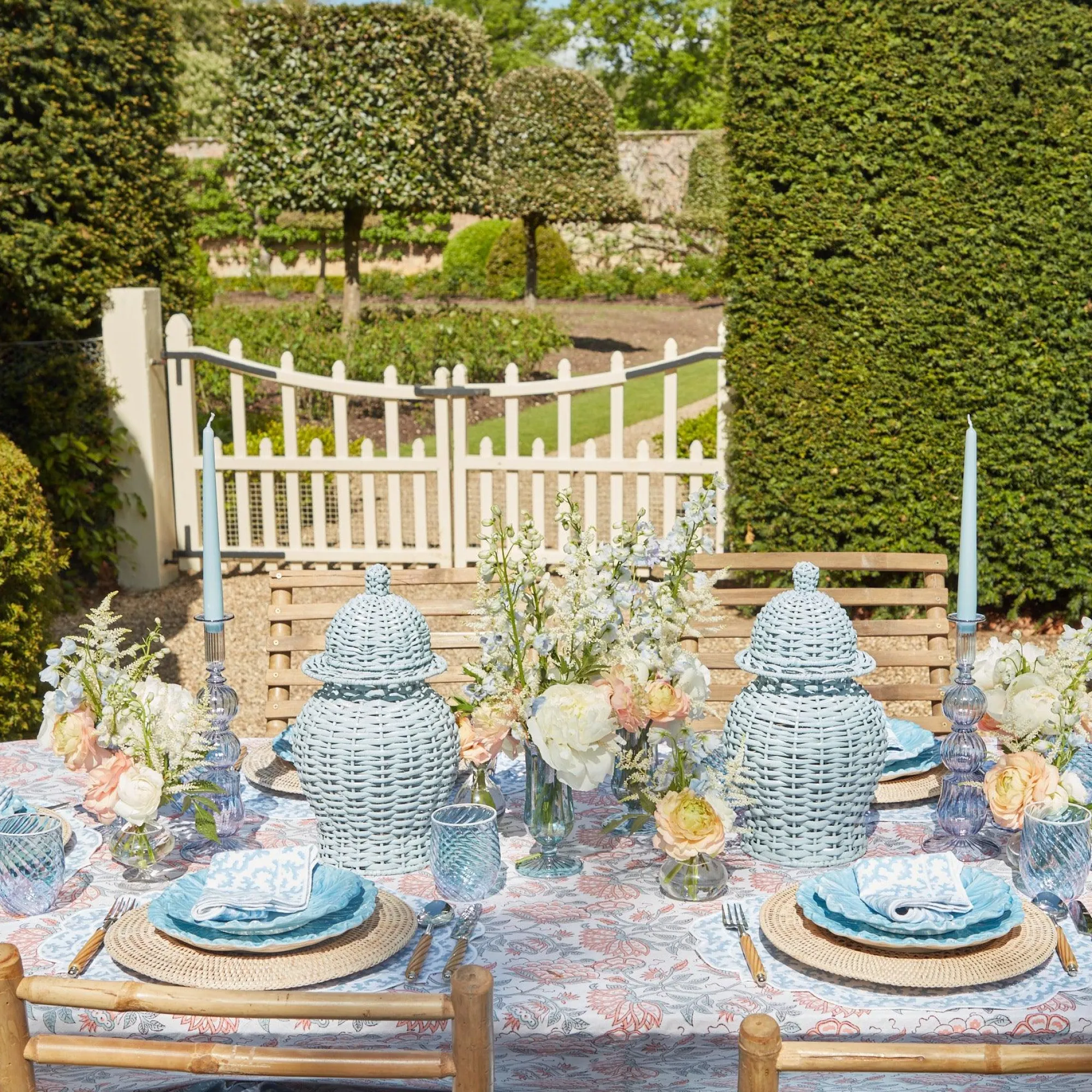 Edie Blue Coral Napkins (Set Of 4)|Mrs. Alice Outlet