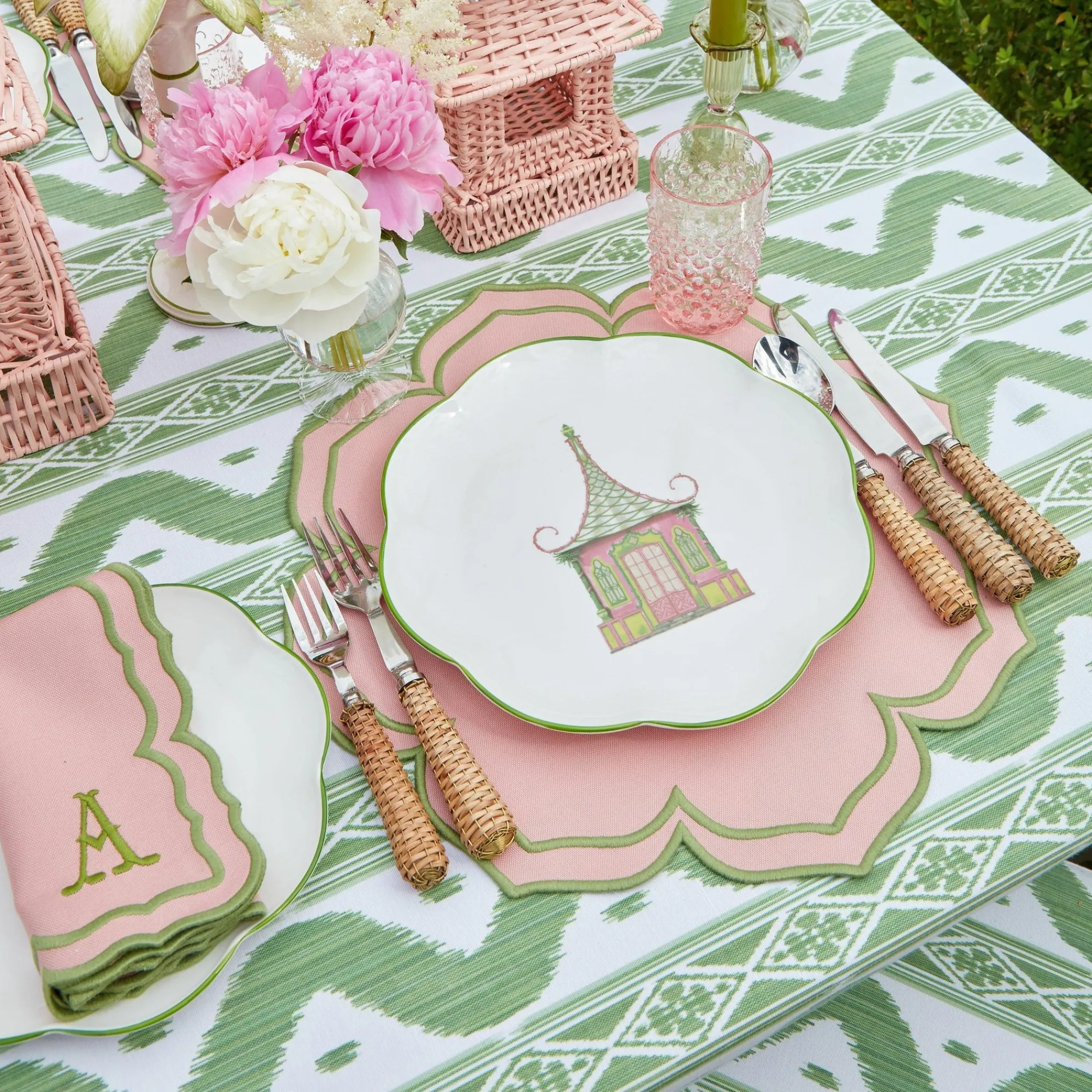Fleur Pink Placemats & Napkins (Set Of 4)|Mrs. Alice Clearance