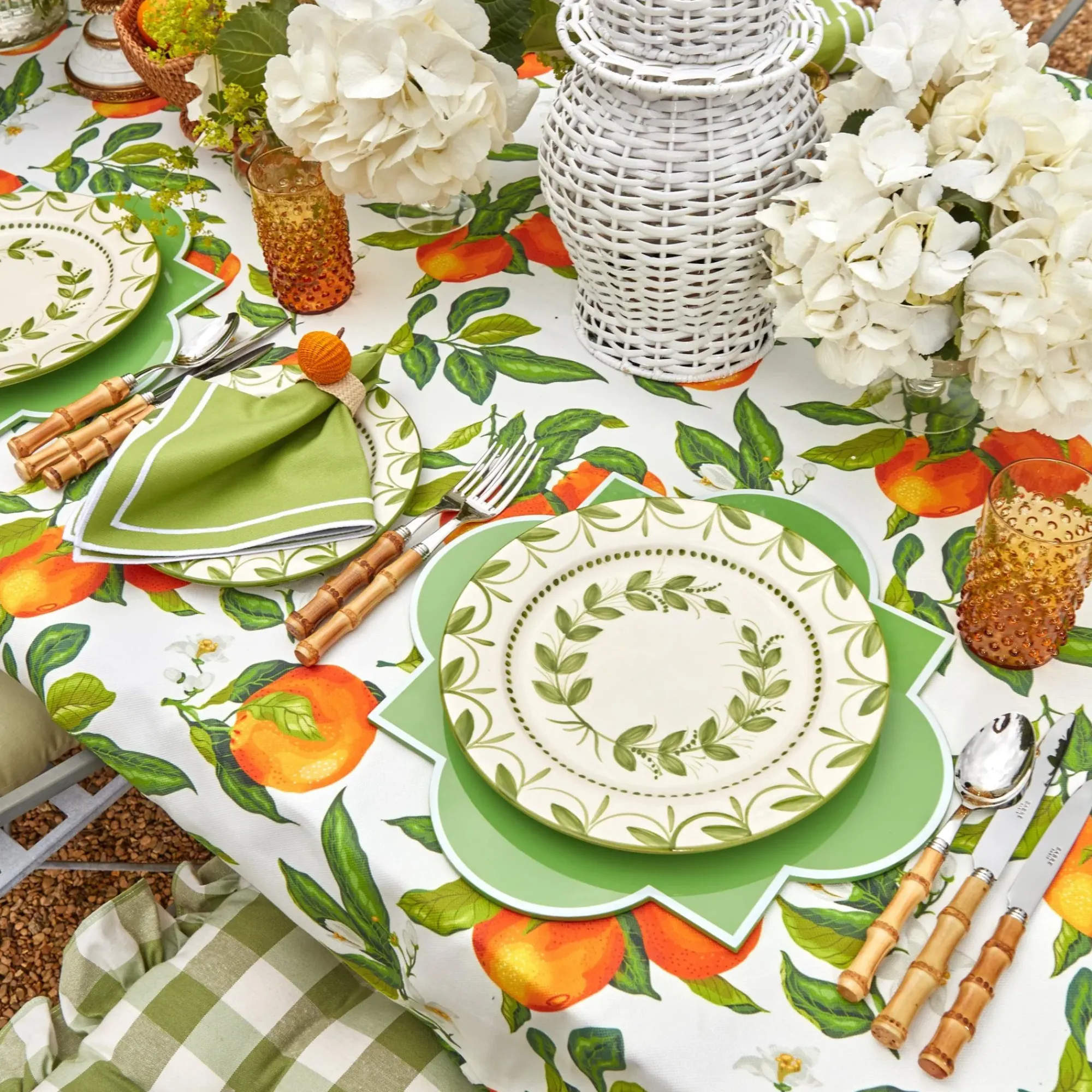 Green Garland Dinner Plates (Set Of 4)|Mrs. Alice Sale