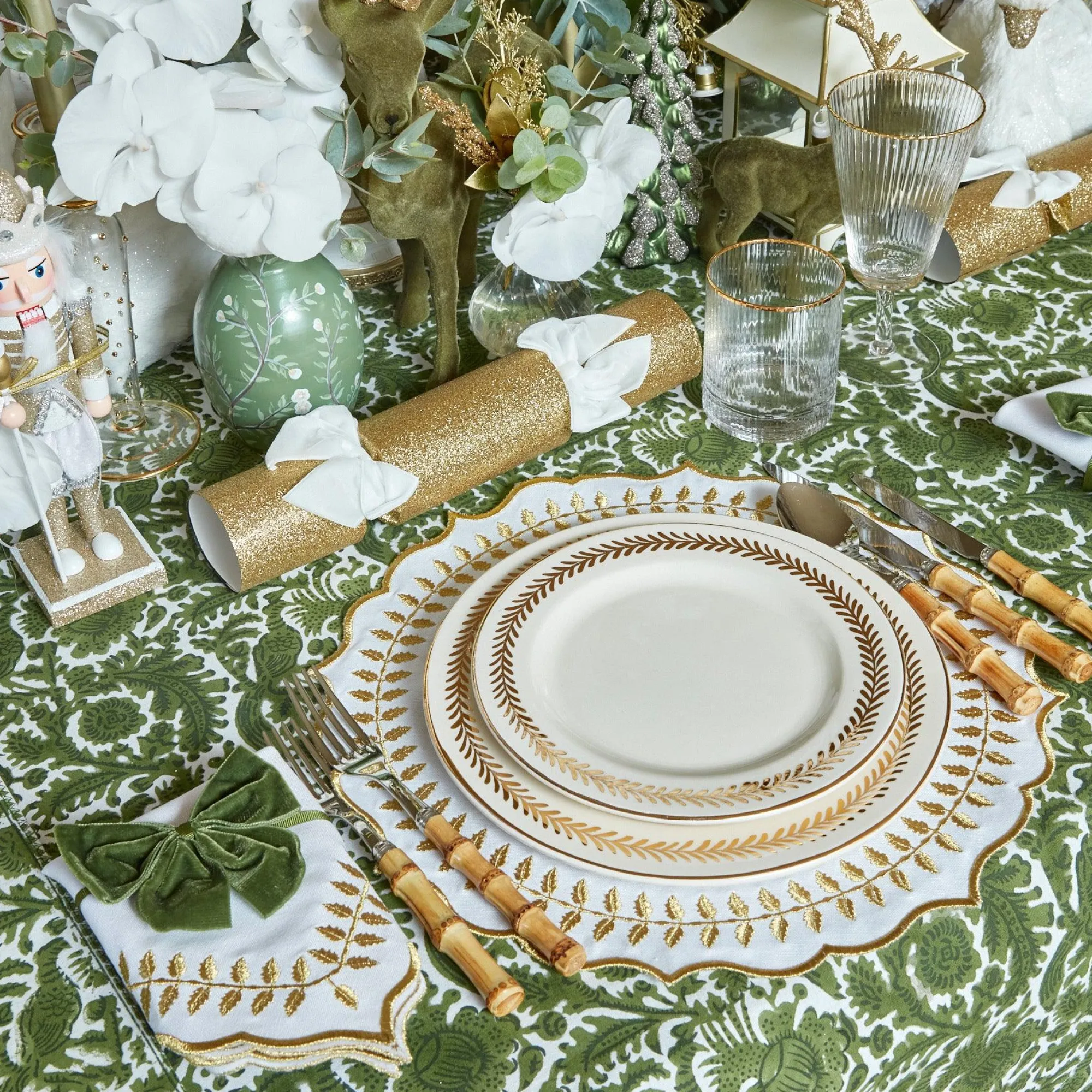 Hand Painted Tole Bud Vases (Set Of 3)|Mrs. Alice Discount