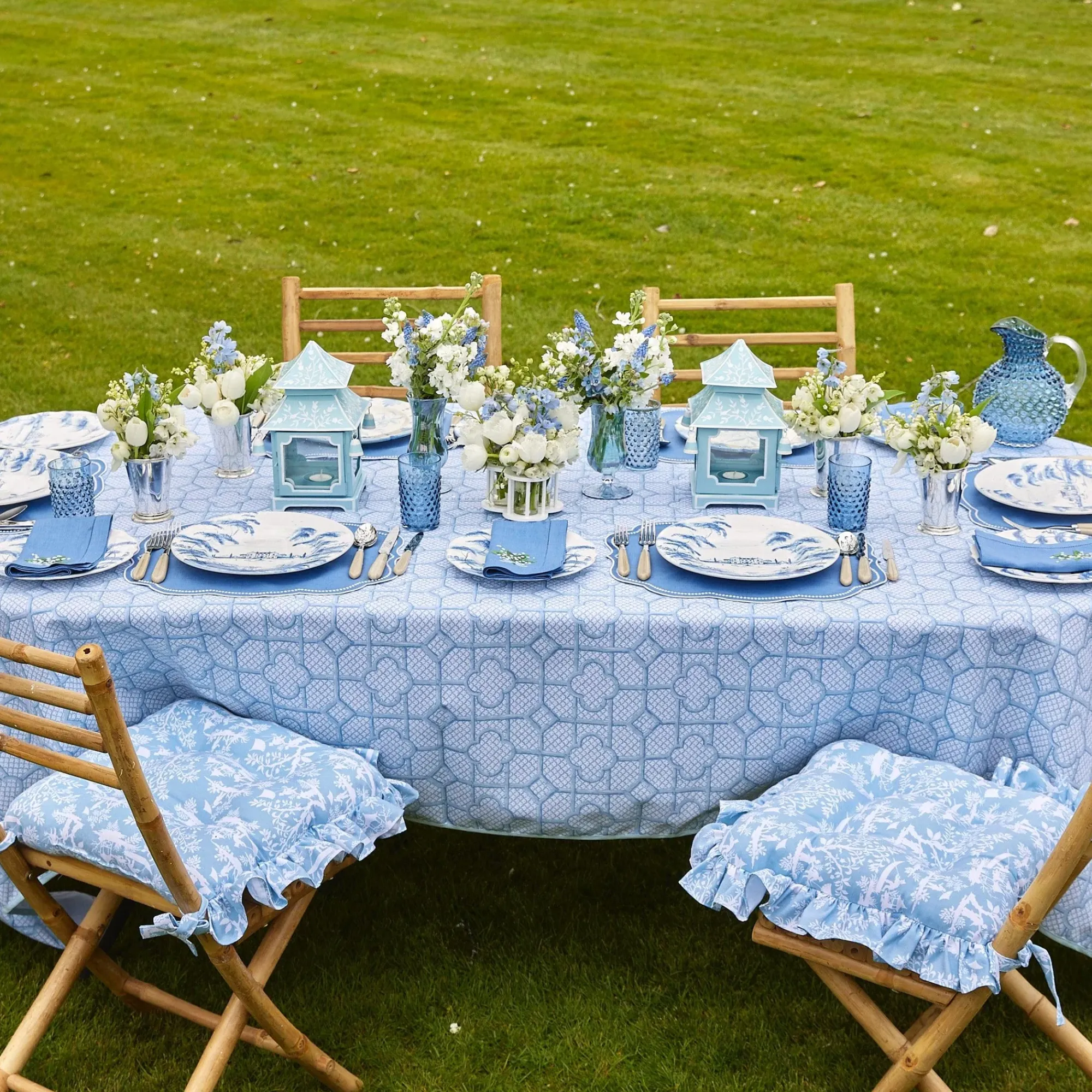 Hobnail Navy Glasses & Jug Set|Mrs. Alice Discount
