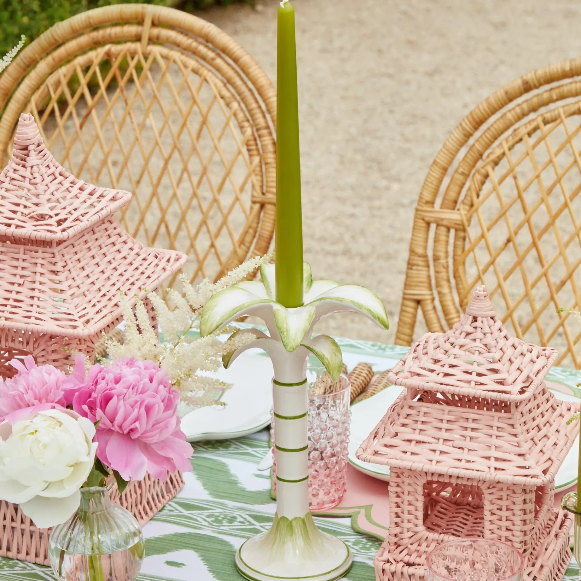 Large White Palm Candle Holder|Mrs. Alice Clearance