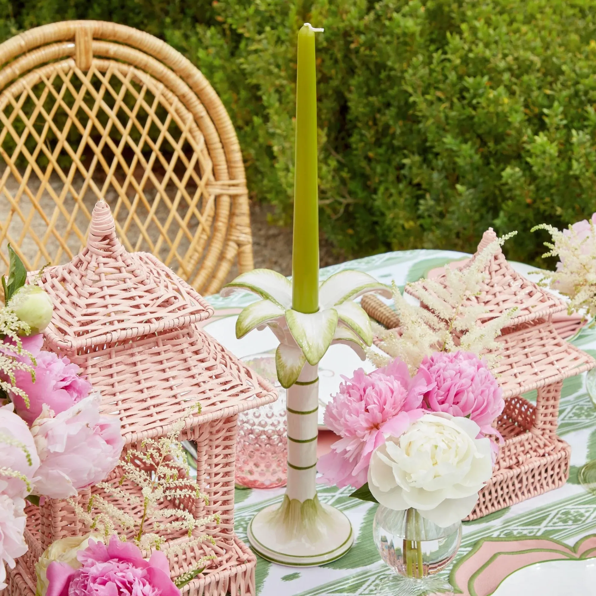 Large White Palm Candle Holder|Mrs. Alice Clearance