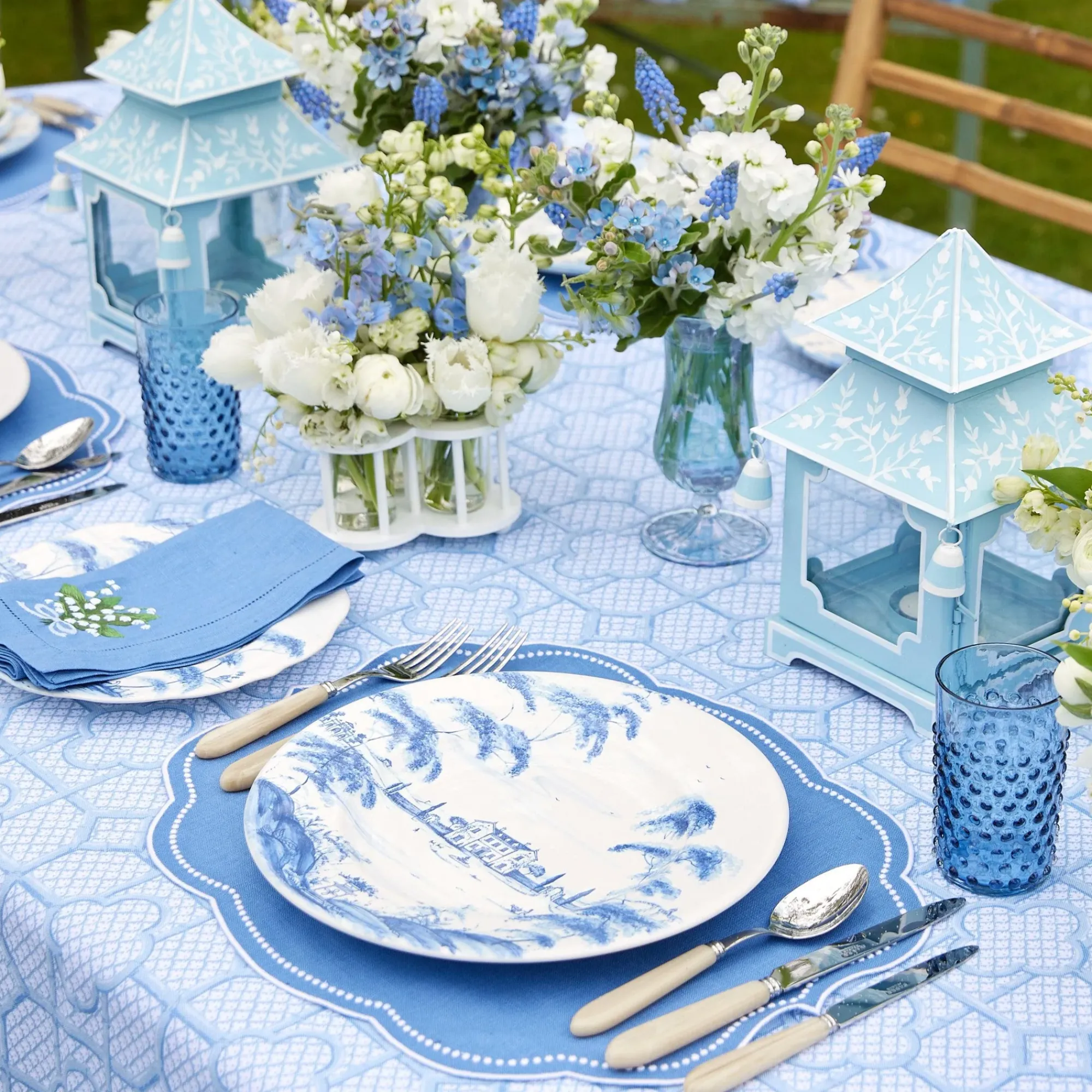 Lily Of The Valley Napkins (Set Of 4)|Mrs. Alice Outlet