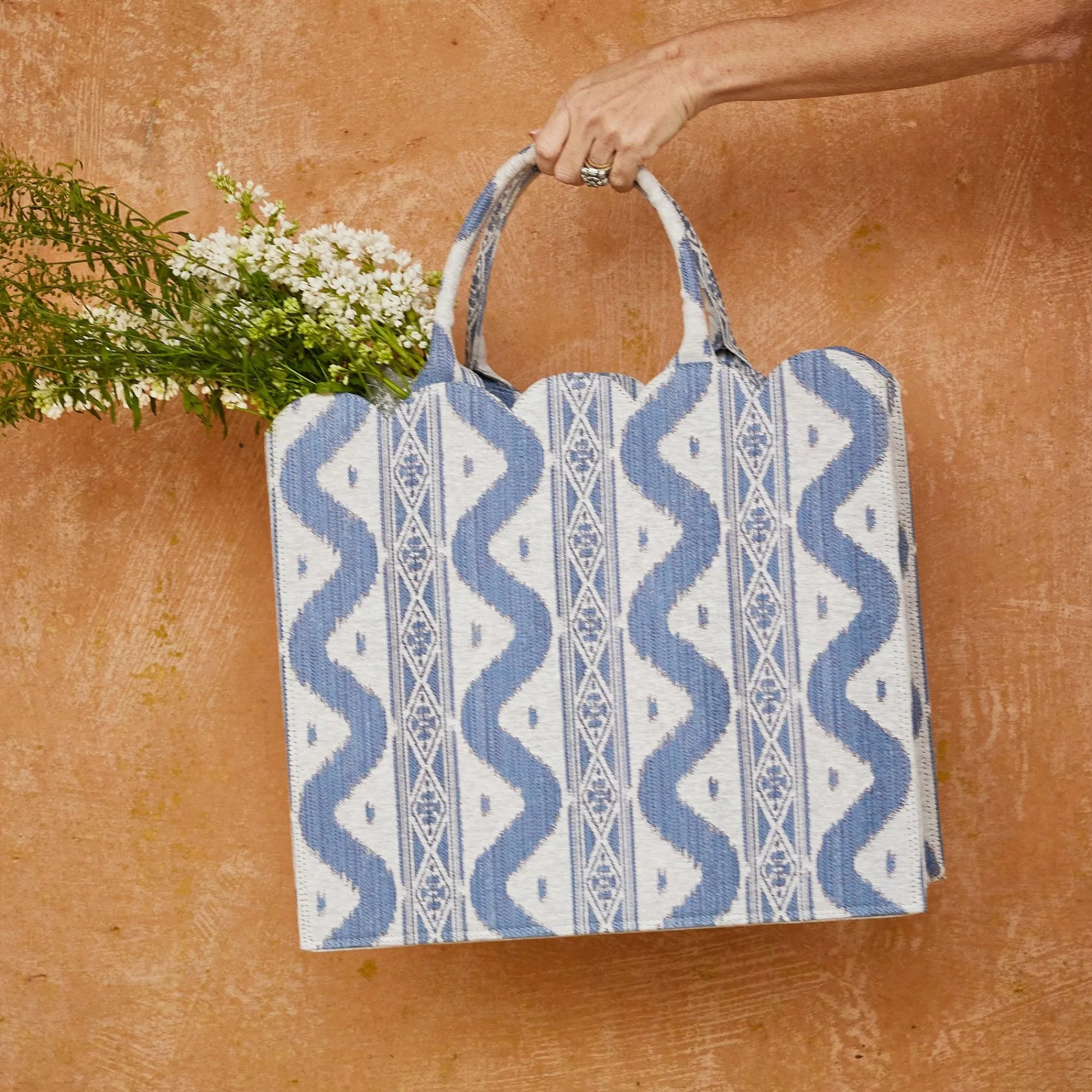 Tote Bag (Blue Ikat)|Mrs. Alice Clearance