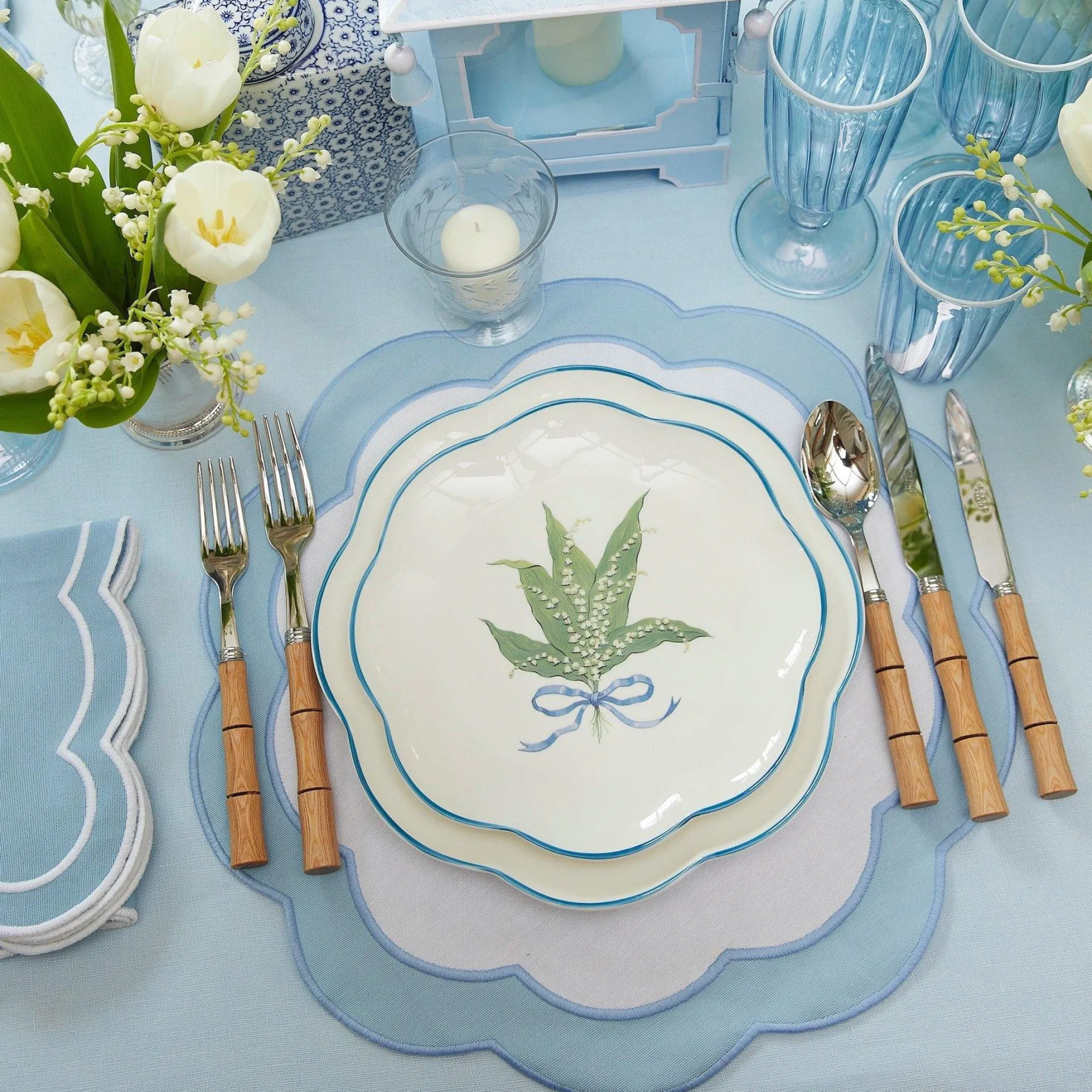 Scalloped Lily Of The Valley Starter Plate|Mrs. Alice New