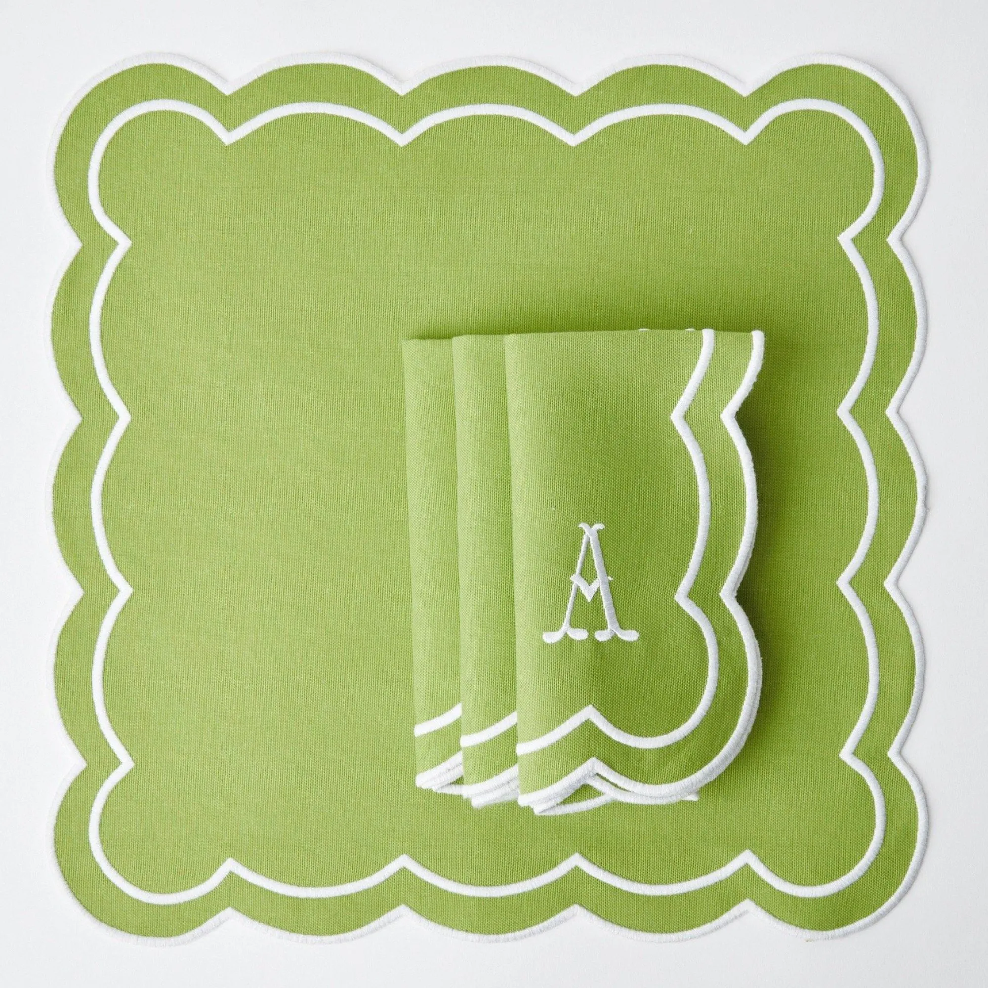 Serena Applique Green Placemats & Napkins (Set Of 4)|Mrs. Alice Best