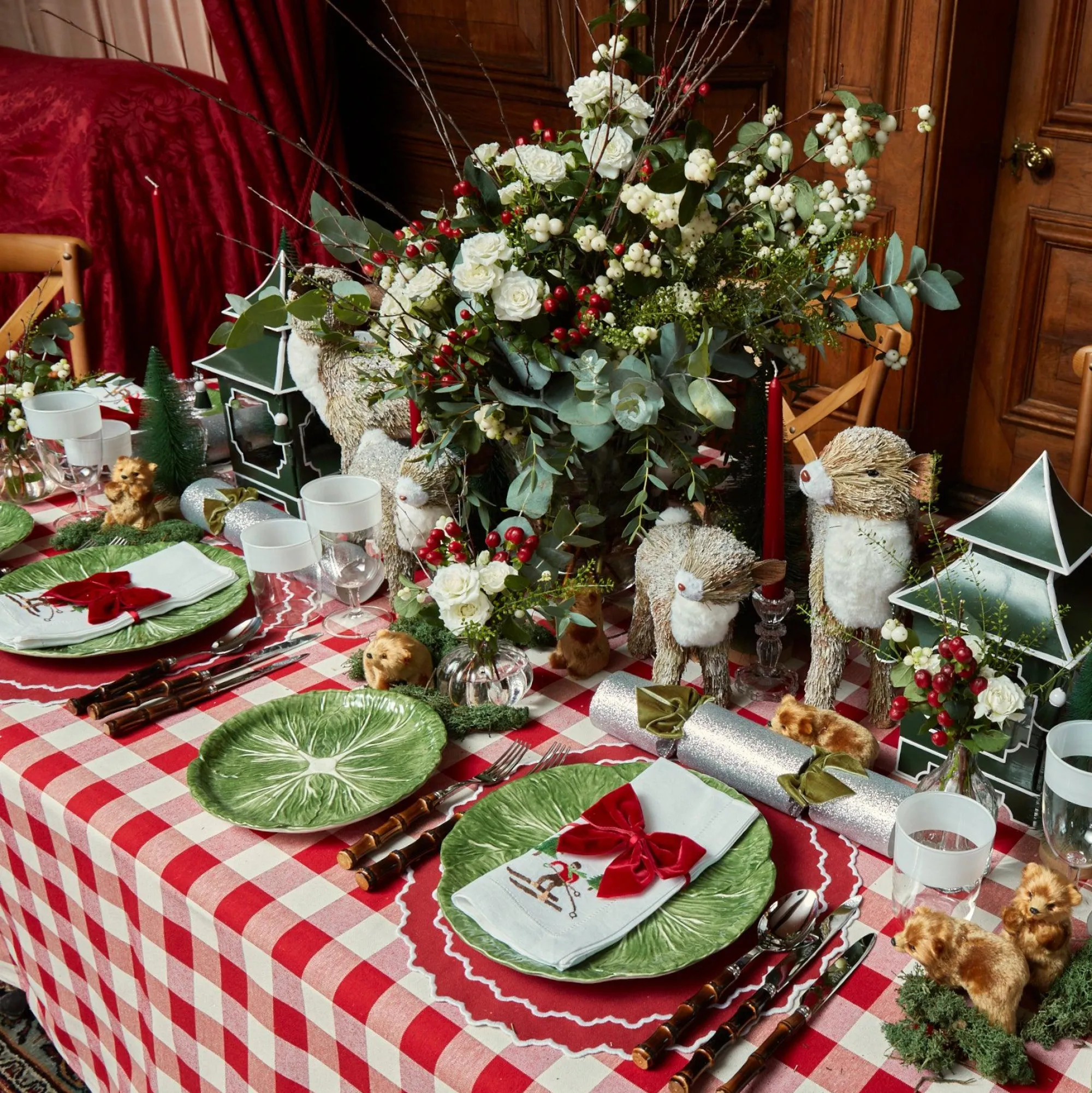 White Embroidered Skier Napkins (Set Of 4)|Mrs. Alice Outlet