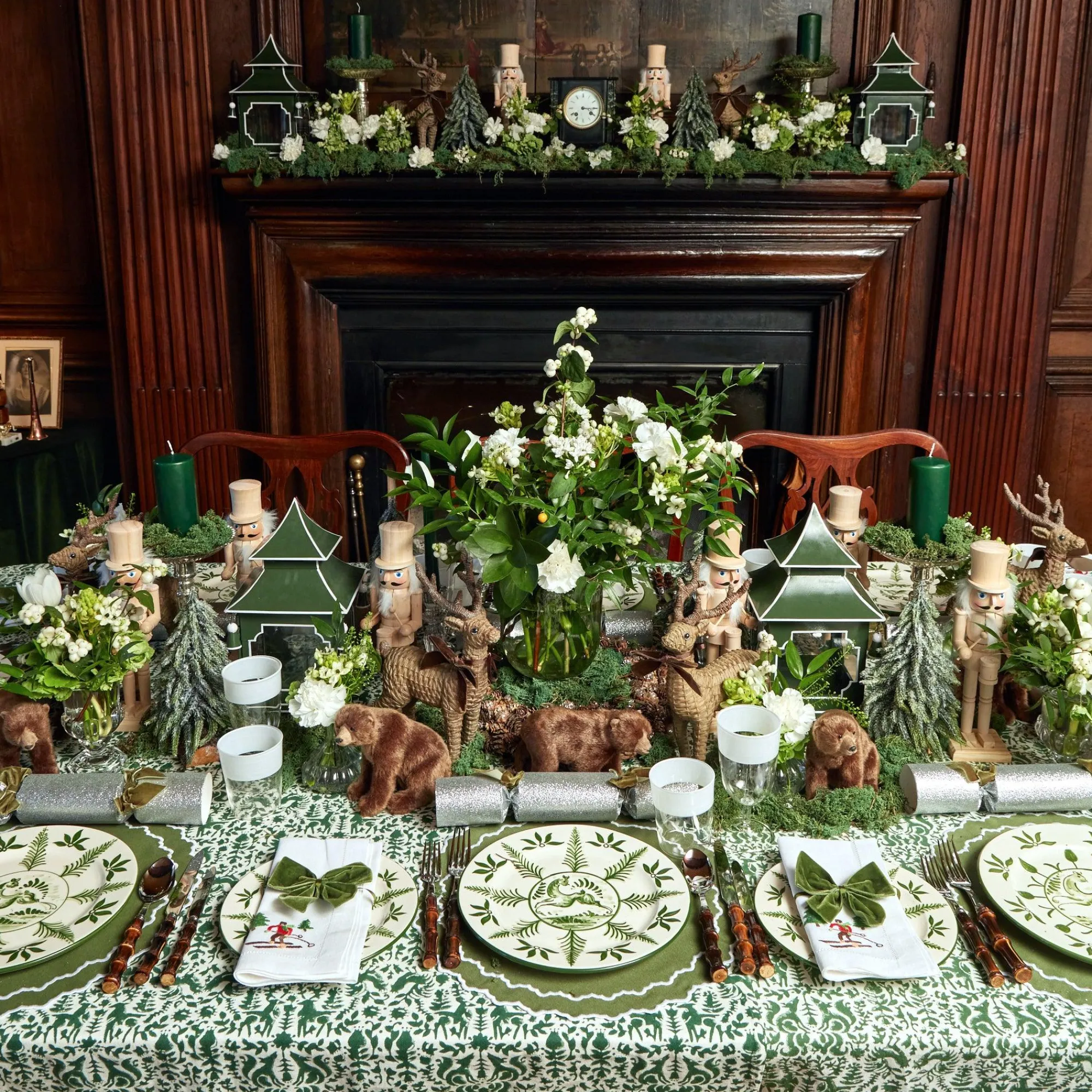 White Embroidered Skier Napkins (Set Of 4)|Mrs. Alice Outlet